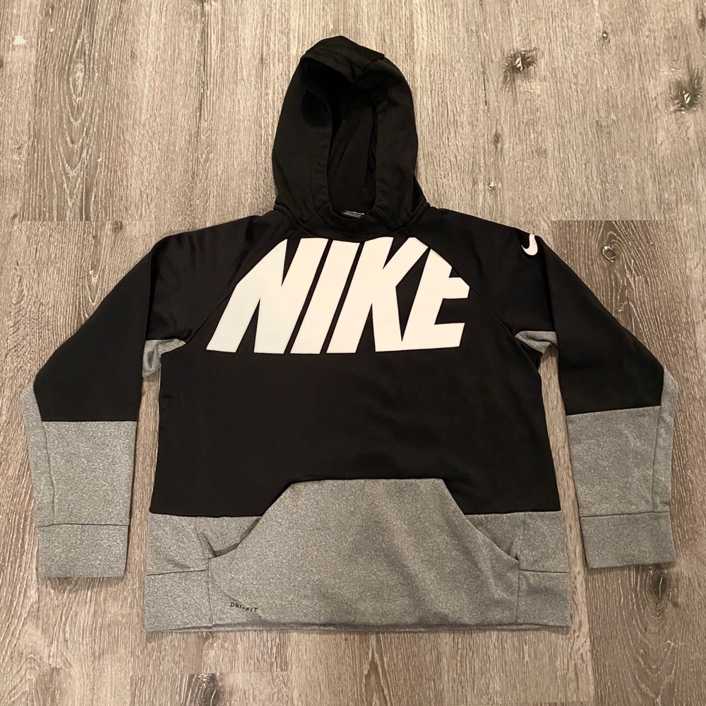 Nike hoodie🖤
